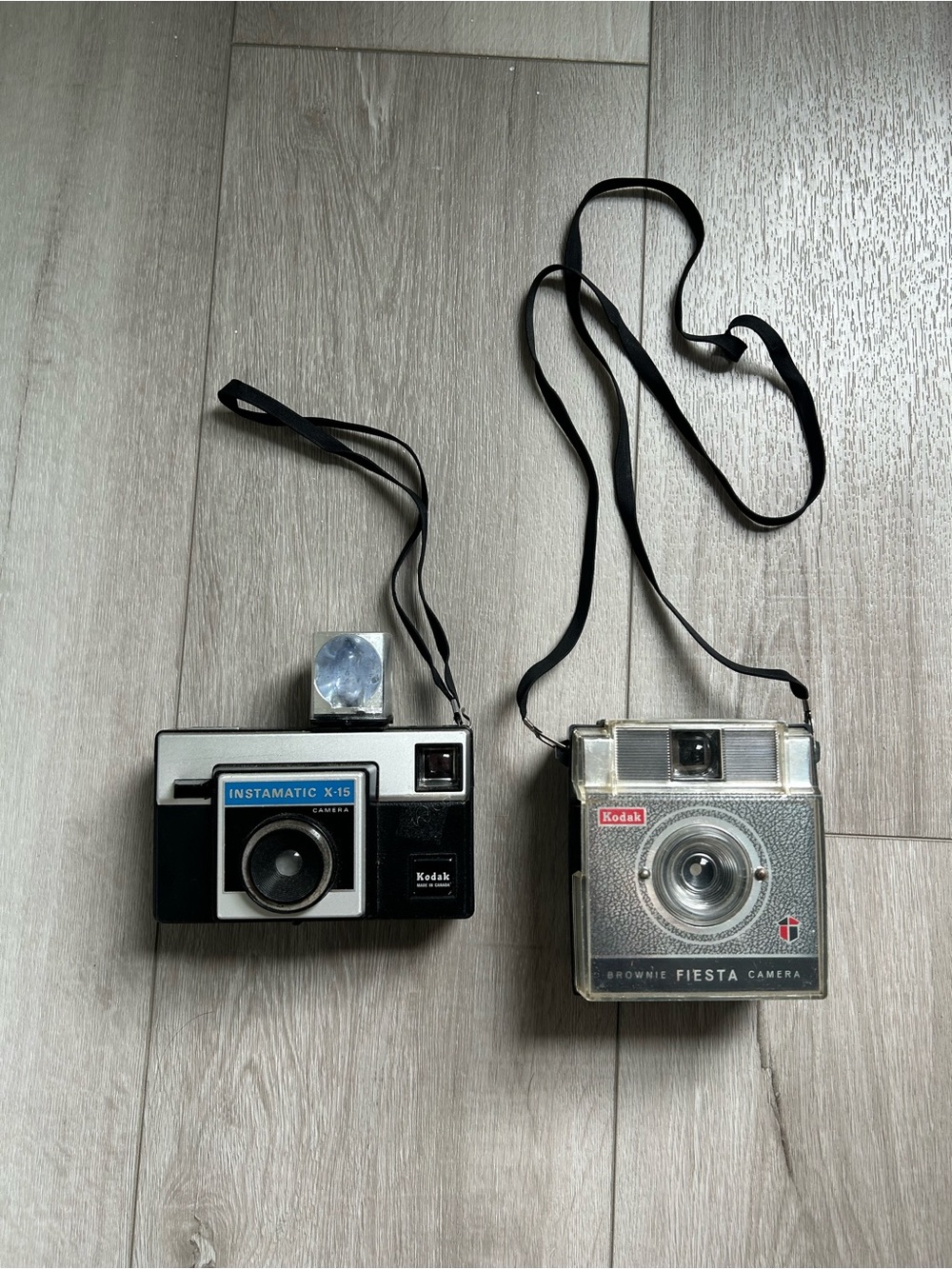 Vintage Kodak Brownie Fiesta and Instamatic X-15 Cameras - Black, Silver UNTESTE